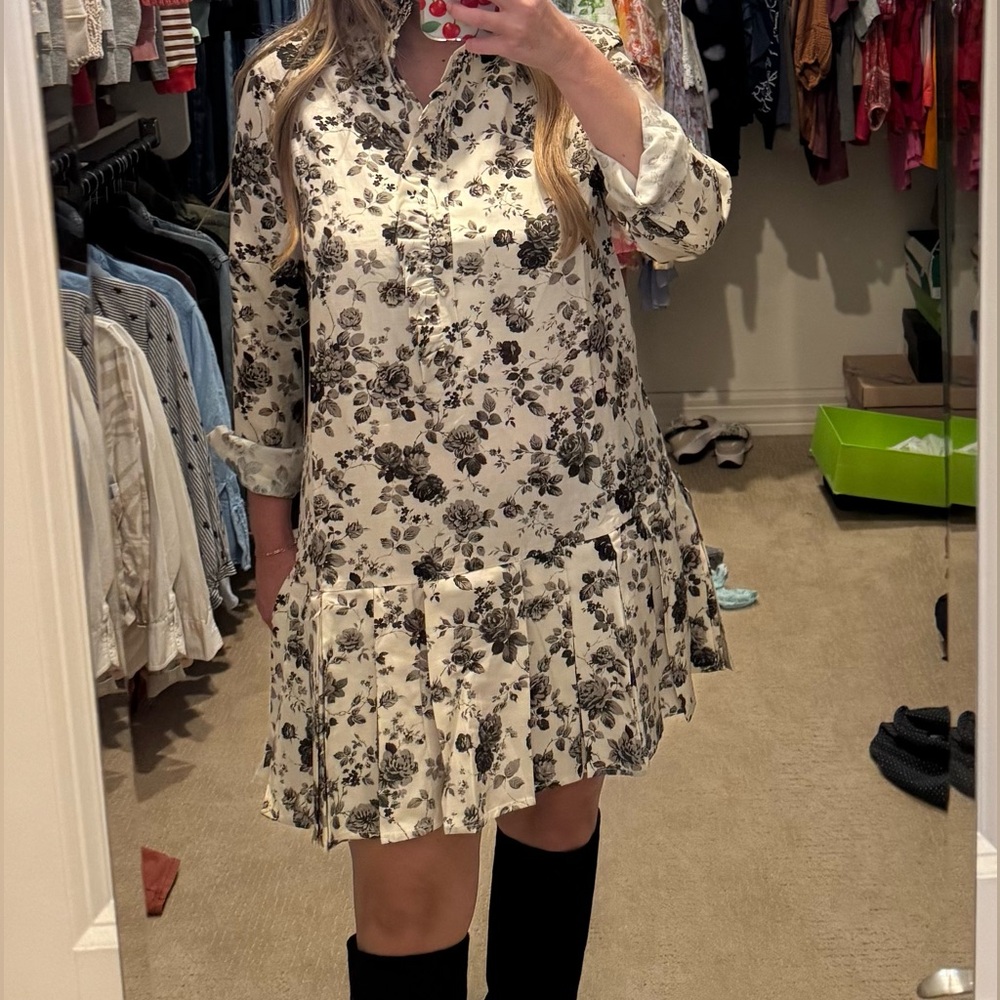 NWT Tuckernuck Faded Roses dress size s